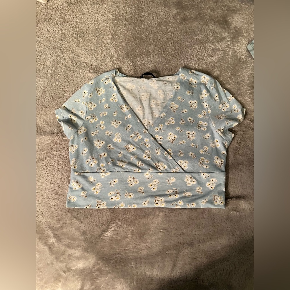 crop top